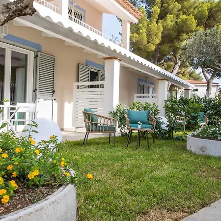 4essences Boutique Bed & Breakfast *