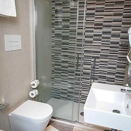 4essences Boutique Bed & Breakfast 4*